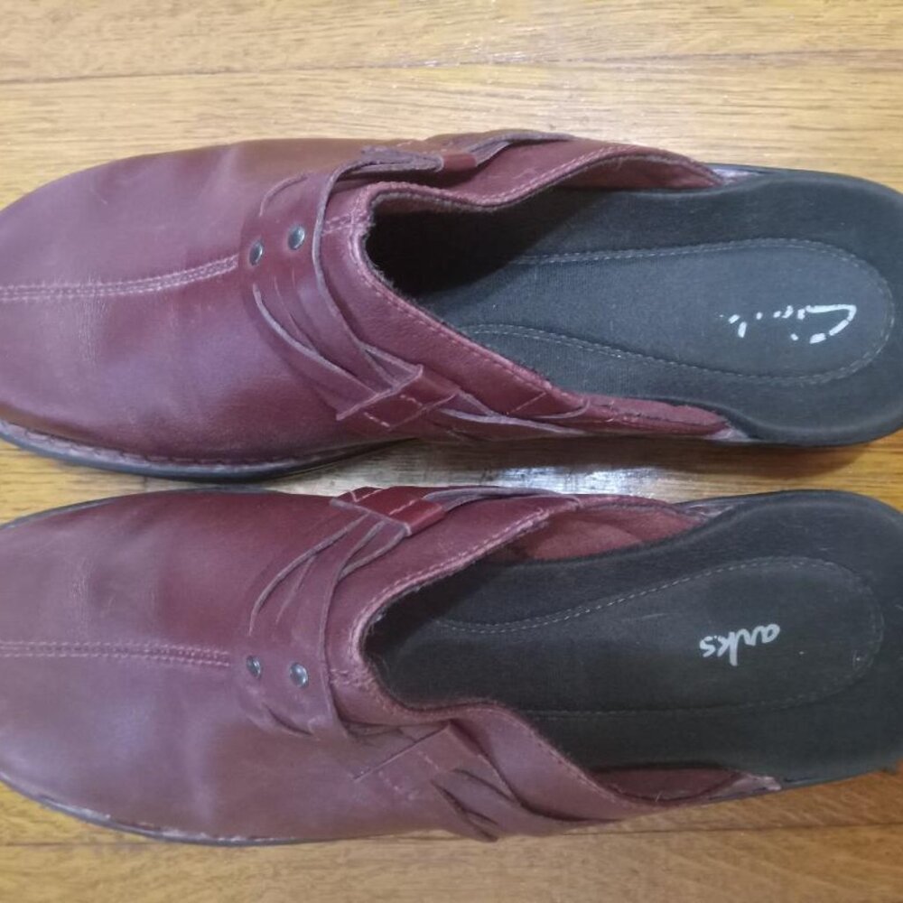 Maroon leather Clarks
